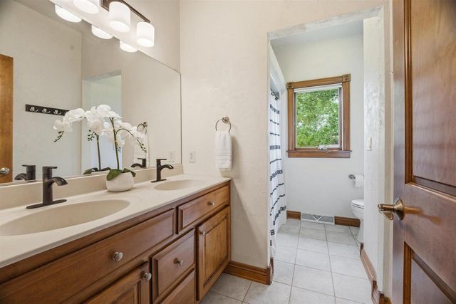 N983 FOX SPRINGS DRIVE, Greenville, WI 54942