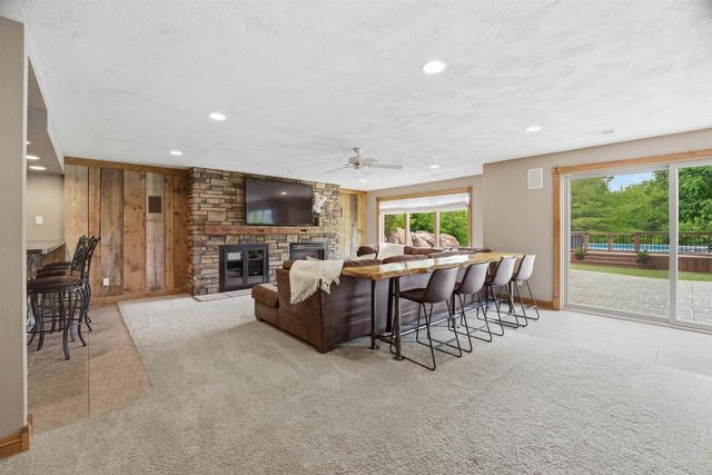 N983 FOX SPRINGS DRIVE, Greenville, WI 54942