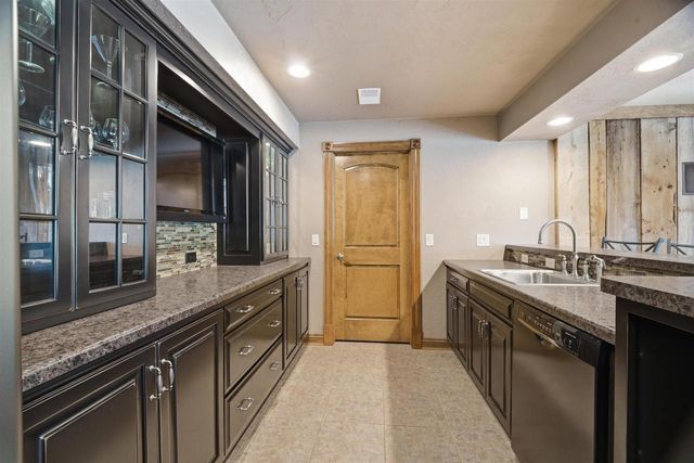 N983 FOX SPRINGS DRIVE, Greenville, WI 54942