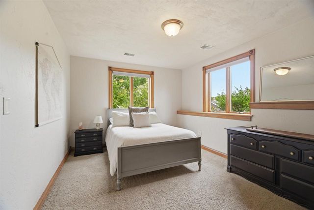 N983 FOX SPRINGS DRIVE, Greenville, WI 54942