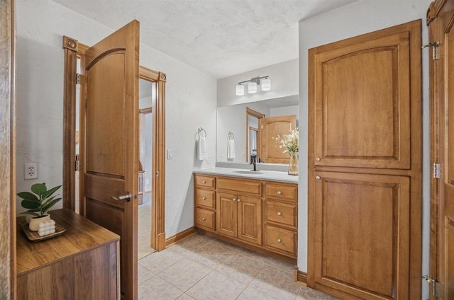 N983 FOX SPRINGS DRIVE, Greenville, WI 54942