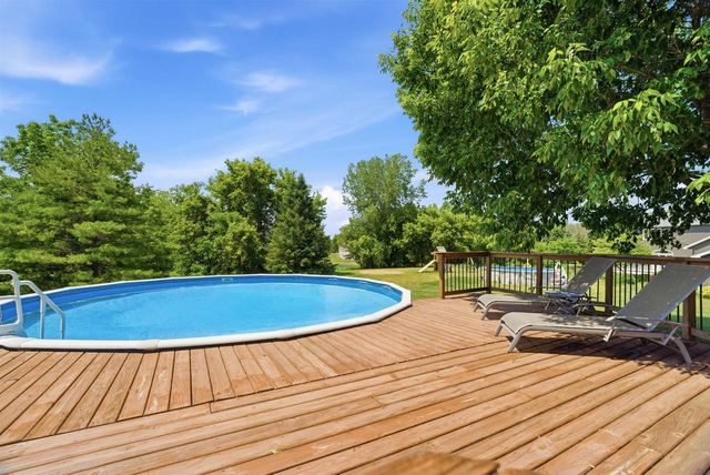 N983 FOX SPRINGS DRIVE, Greenville, WI 54942