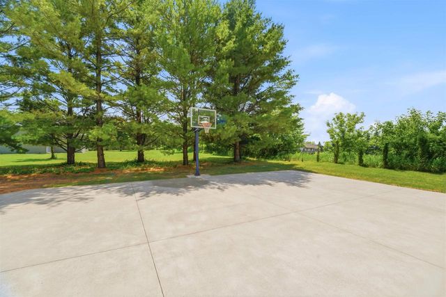 N983 FOX SPRINGS DRIVE, Greenville, WI 54942