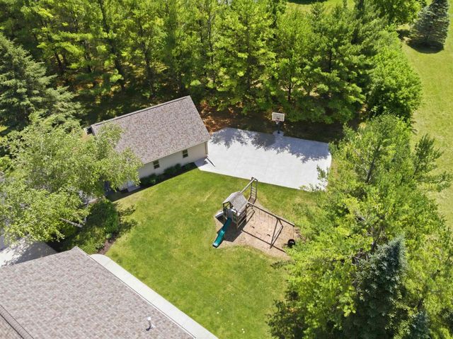 N983 FOX SPRINGS DRIVE, Greenville, WI 54942