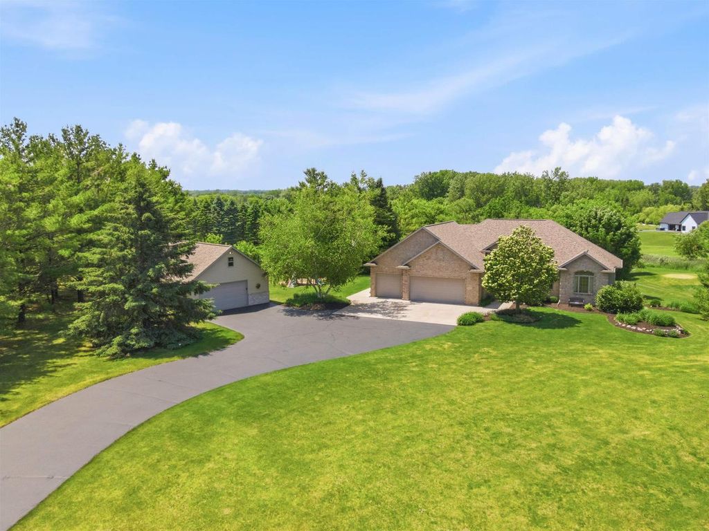 N983 FOX SPRINGS DRIVE, Greenville, WI 54942