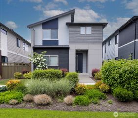 33488 Golden Lakes Lane SE, Black Diamond, WA 98010