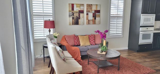 322 S Central Pkwy, Mountain House, CA 95391