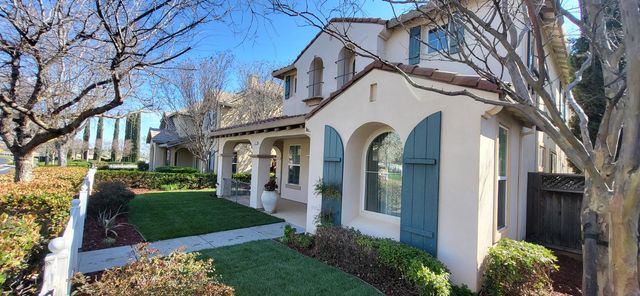 322 S Central Pkwy, Mountain House, CA 95391