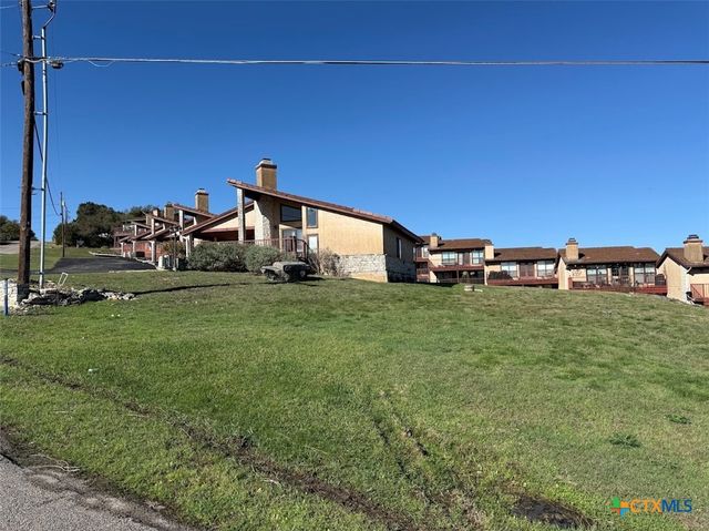 116 Campbell Drive 15, Canyon Lake, TX 78133