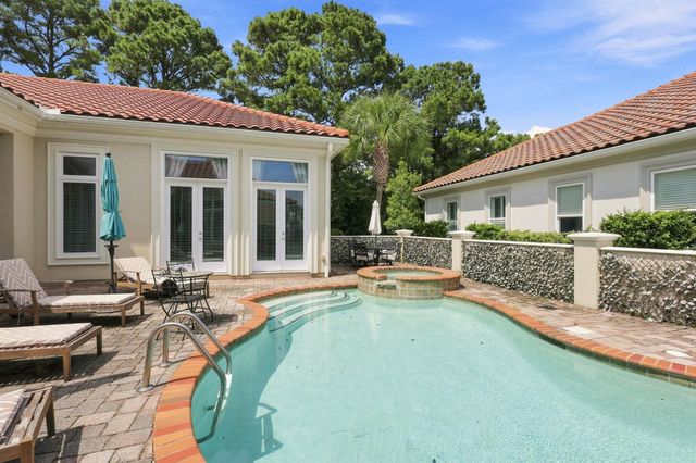 8853 Palencia Ct., Myrtle Beach, SC 29579