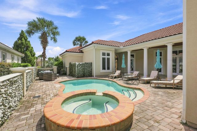 8853 Palencia Ct., Myrtle Beach, SC 29579