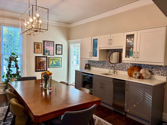 2418 Lincoln Avenue, Evansville, IN 47714