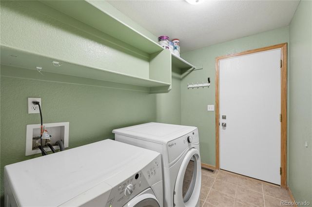 79 Red Oak Court, Erie, CO 80516
