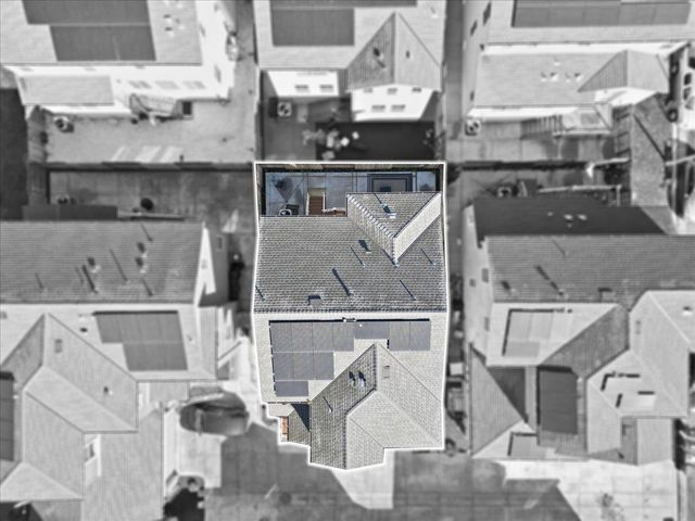 1711 Bella Lago Dr, Stockton, CA 95206