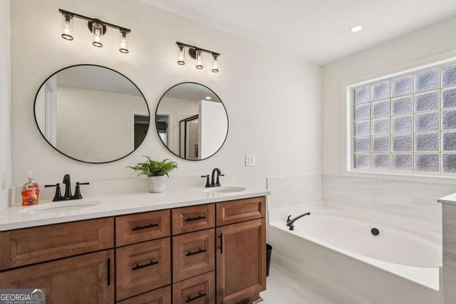 27 Moreland Circle, Hiram, GA 30141