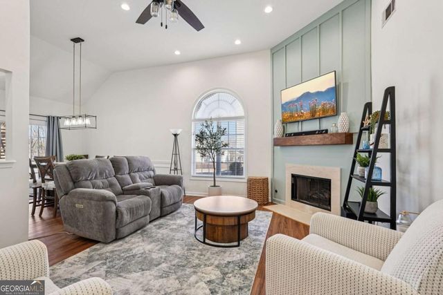 27 Moreland Circle, Hiram, GA 30141