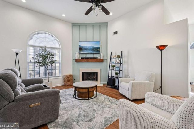 27 Moreland Circle, Hiram, GA 30141