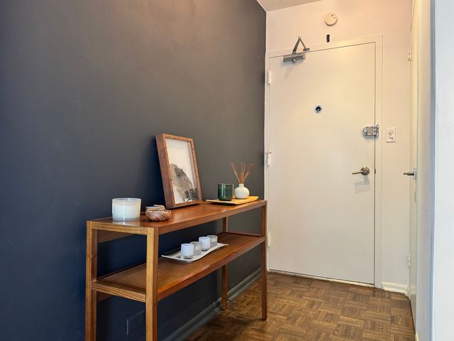 360 W Wellington Avenue 15D, Chicago, IL 60657