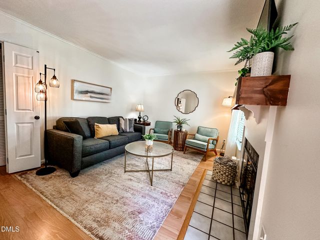 631 Middleton Avenue, Cary, NC 27513