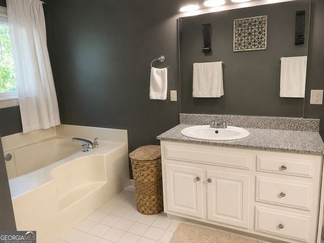 107 E Clinton Drive, Rome, GA 30165