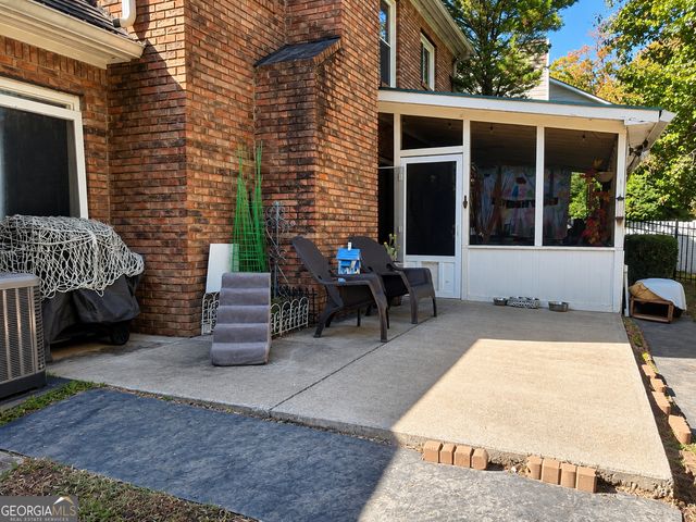 107 E Clinton Drive, Rome, GA 30165