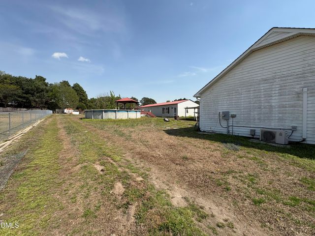 2012 White Memorial Church Road, Willow Spring, NC 27592