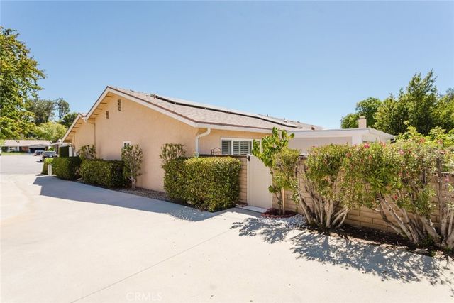26483 Fairway Circle, Newhall, CA 91321