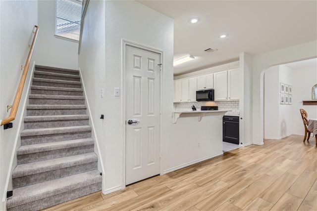 1717 Thompson TRL, Round Rock, TX 78664
