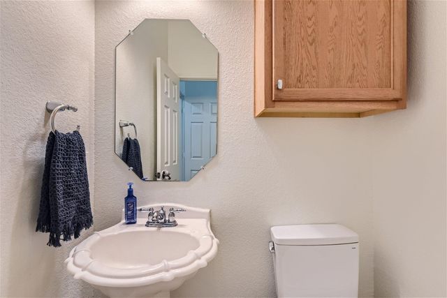 1717 Thompson TRL, Round Rock, TX 78664