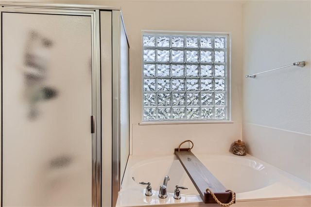 1717 Thompson TRL, Round Rock, TX 78664
