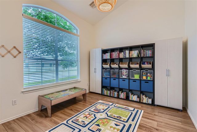 1717 Thompson TRL, Round Rock, TX 78664