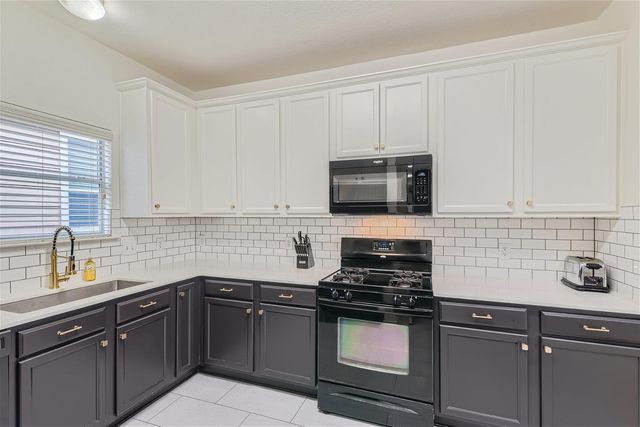 1717 Thompson TRL, Round Rock, TX 78664