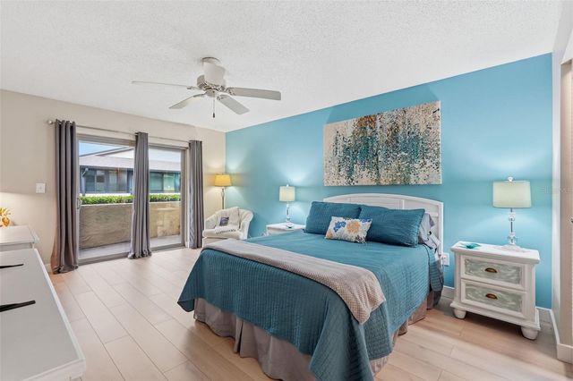 1304 13TH CIRCLE SE 110, Largo, FL 33771