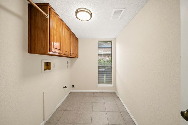 2206 Greencove Lane, Sugar Land, TX 77479
