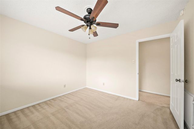2206 Greencove Lane, Sugar Land, TX 77479
