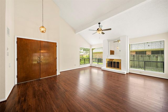 2206 Greencove Lane, Sugar Land, TX 77479