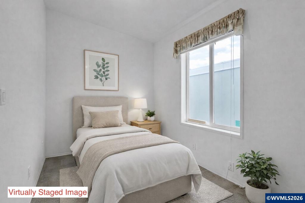 Image 16 of property listing at 1005 Ferry St 26, Dayton, OR 97114