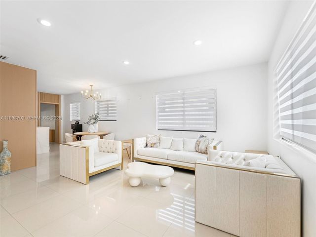 550 NW 58th Ave, Miami, FL 33126