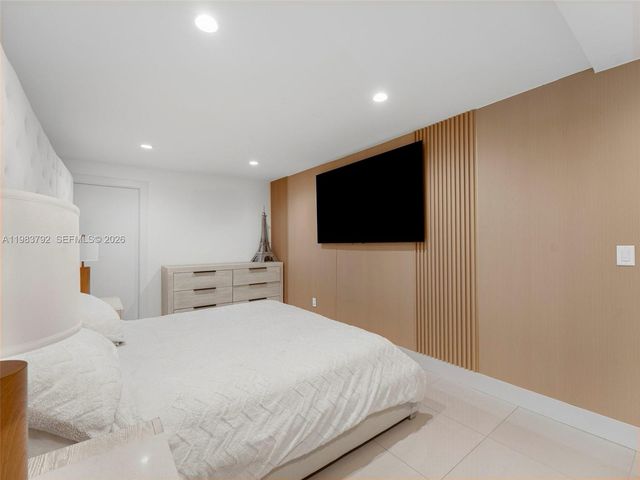 550 NW 58th Ave, Miami, FL 33126