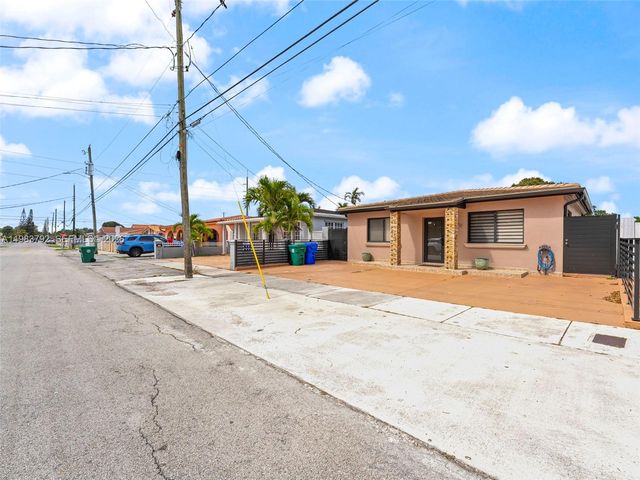 550 NW 58th Ave, Miami, FL 33126