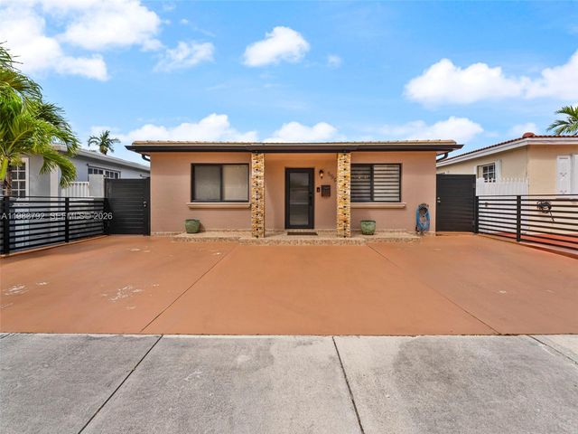 550 NW 58th Ave, Miami, FL 33126