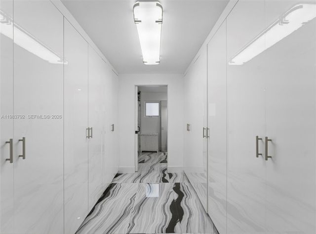 550 NW 58th Ave, Miami, FL 33126