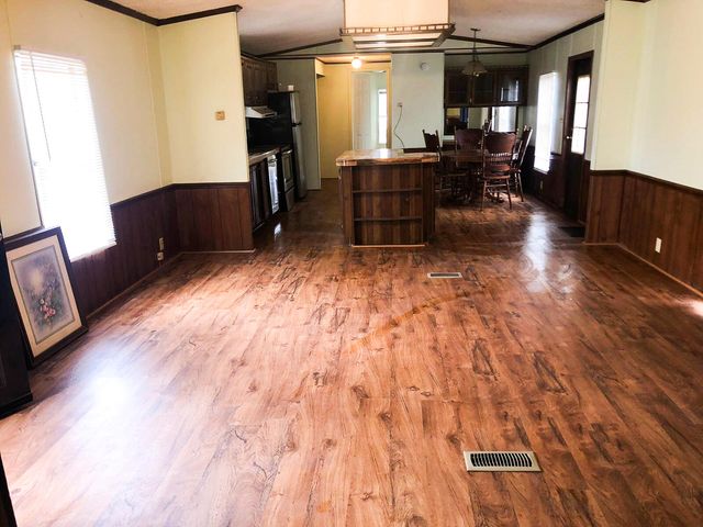 1050 SE Ellis Drive SE, Cleveland, TN 37323