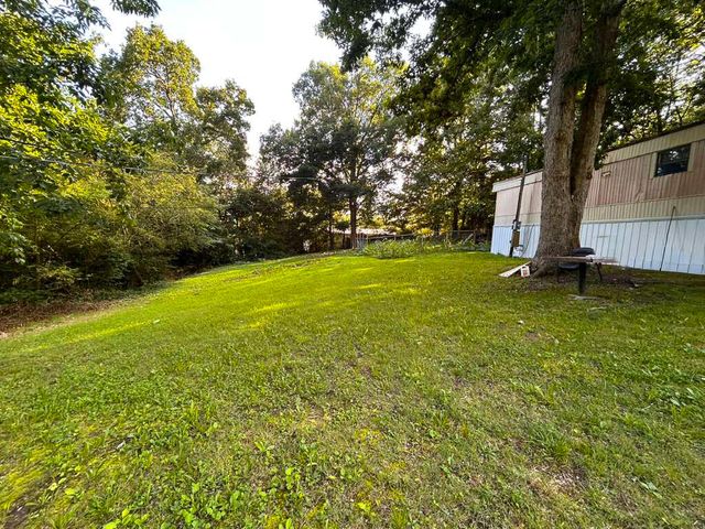 1050 SE Ellis Drive SE, Cleveland, TN 37323