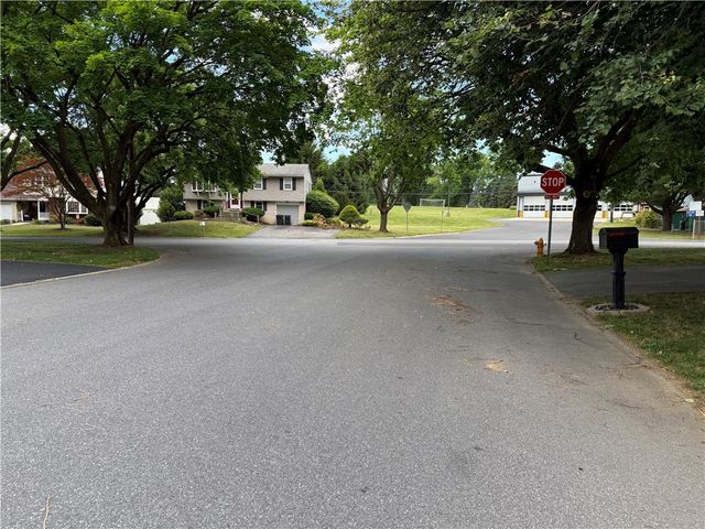 2603 Green Acres Drive, Allentown City, PA 18103