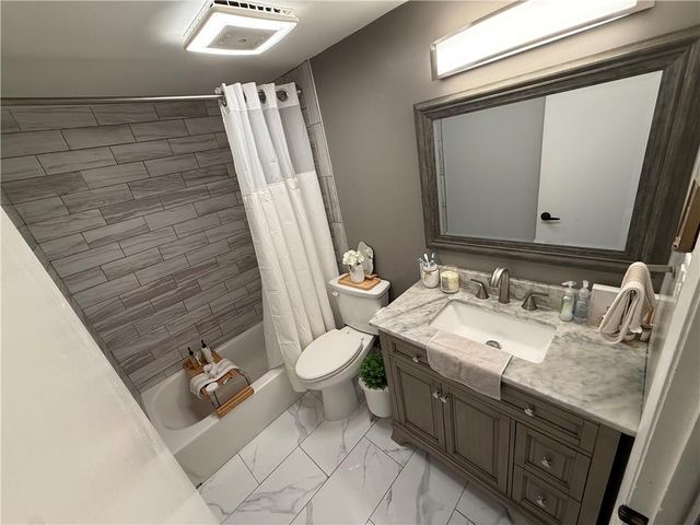 2603 Green Acres Drive, Allentown City, PA 18103