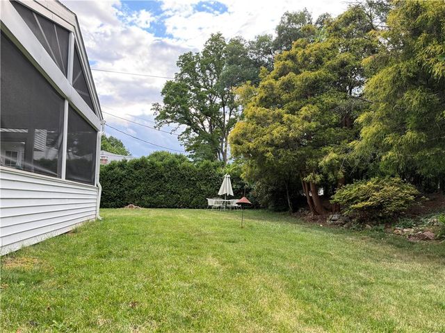 2603 Green Acres Drive, Allentown City, PA 18103