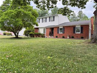 2603 Green Acres Drive, Allentown City, PA 18103