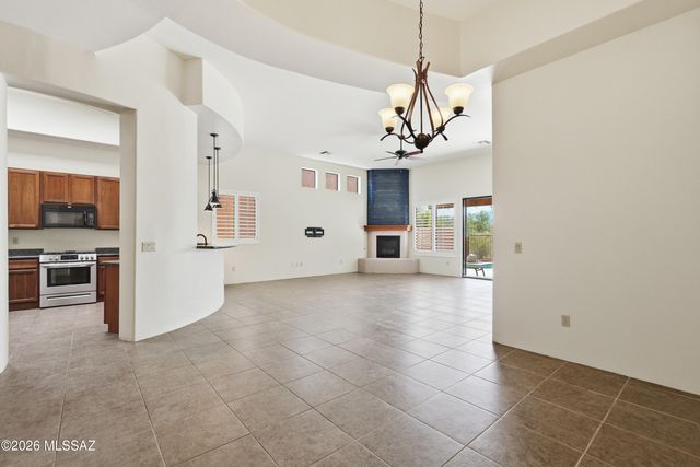 11532 N Moon Ranch Place, Marana, AZ 85658