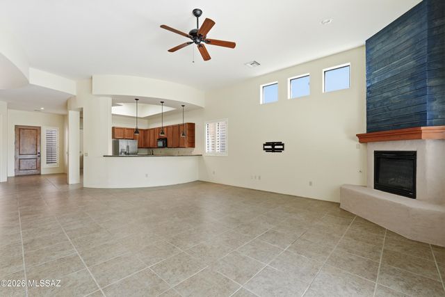 11532 N Moon Ranch Place, Marana, AZ 85658